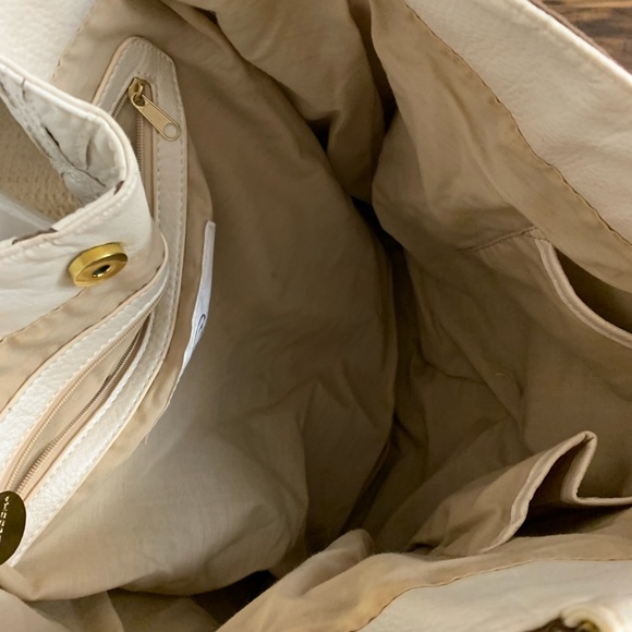 Handbag - Picture 3 of 5